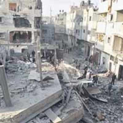 Israel pounds Gaza amid rocket hits from Lebanon