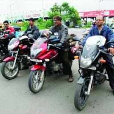 City bikers scale new heights on 'Mission Kargil'