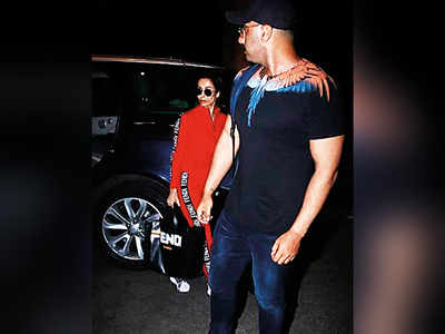 Arjun Kapoor takes off for a birthday vacation with Malaika Arora