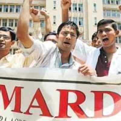 Over 6,000 medicos begin indefinite strike