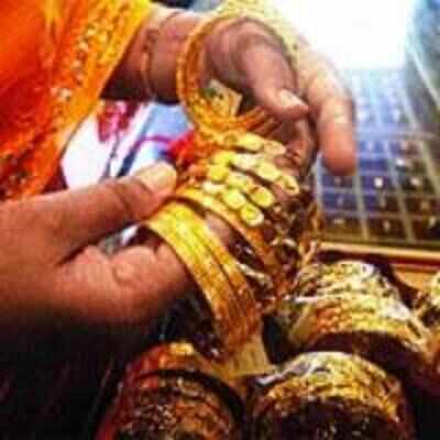 Burglars targeting Indians' homes in UK to strike gold