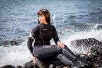 Marine biologist fights for her beauty pageant crown 