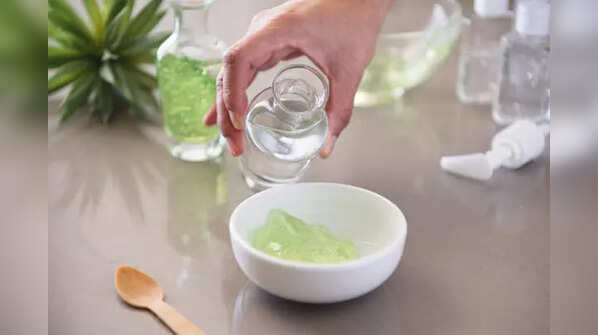 Aloe vera gel for scalp health