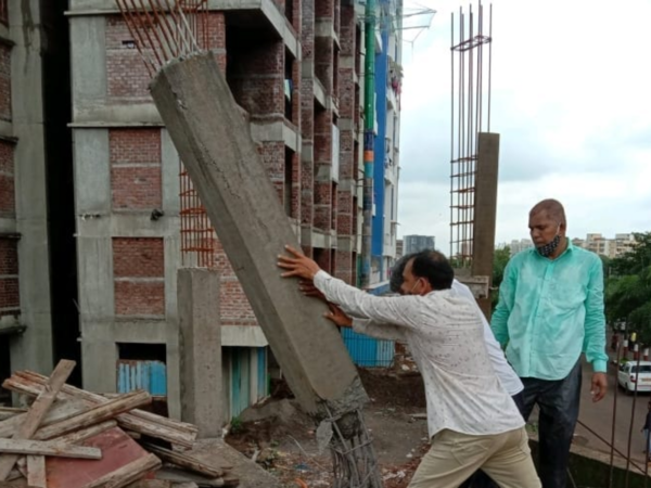 KDMC cracks down on illegal structures in Kalyan, Dombivli