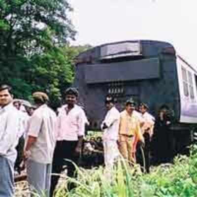 Bogies of new CR train unhooks