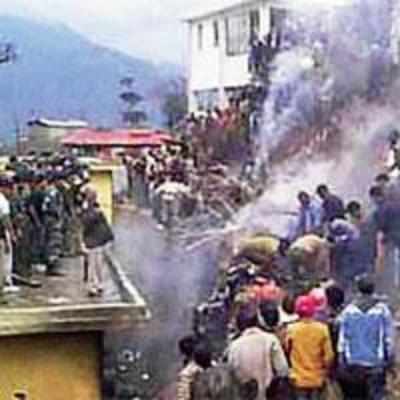 17 killed in chopper crash in Arunachal