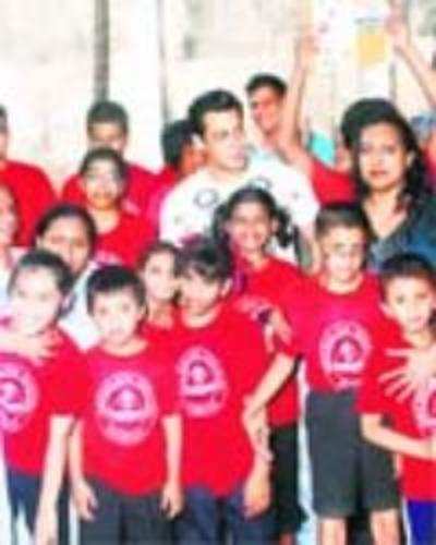 Sallu gifts bus to school kids