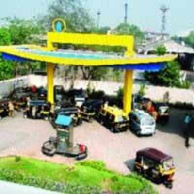 NMMT's CNG station at Turbhe terminus gets embroiled in controversy