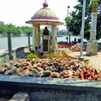 Renovation work of Ahilyadevi Memorial starts