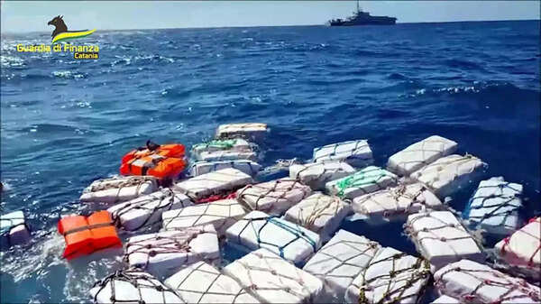 Gulf tensions: Dumping of goods by ships at ports worries exporters