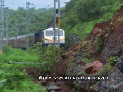 Board suggests safety audit of the ghat section of CR's Mumbai division by Kokan Railway