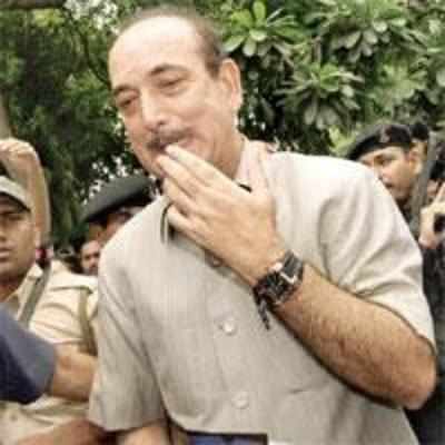 UNAIDS slams Centre over Azad's gay remark