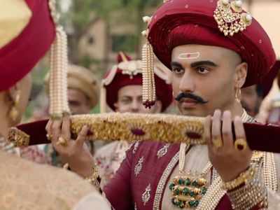 Panipat Movie Review: This Arjun Kapoor, Sanjay Dutt, Kriti Sanon starrer ticks all the boxes but struggles to conceptualise out of the box sequences