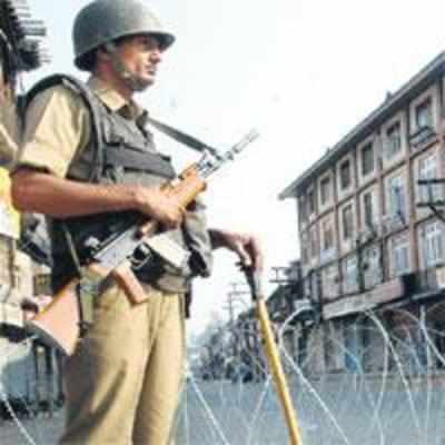 JKLF chief held, curfew in valley