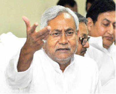 Nitish hits back at BJP over Guj riots