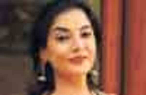 I am finally on Twitter: Shabana