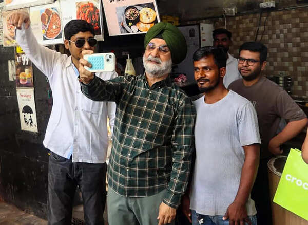 LG makes impromptu CP visit, interacts with public, stresses on people-centric governance