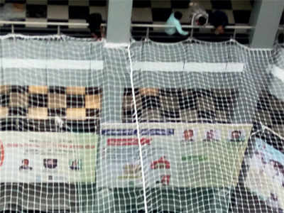 Transparent sheets to replace safety net at Mantralaya