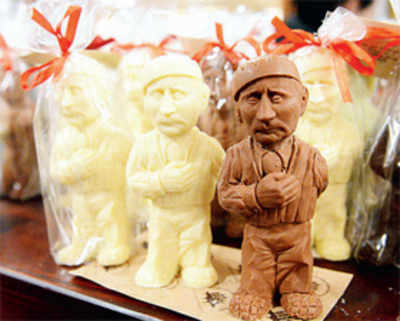 Chocolate Putin figurines flying off the shelves in Ukraine