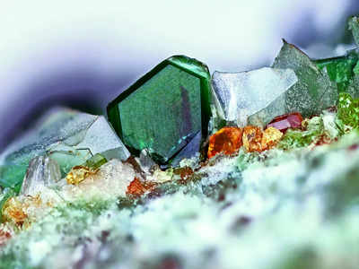 Tips to check the authenticity of your coloured gemstones