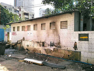 Builder razes BMC toilets sans nod in Kalina, booked