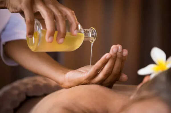 Body Oils Infused with Essential Oils: Relaxation Meets Skincare