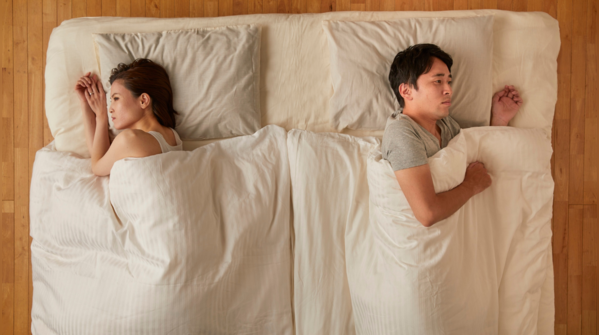 Right side sleeping