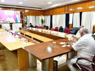 Karnataka CM BS Yediyurappa discusses safe return of stranded Odia migrant labourers with Odisha CM Naveen Patnaik