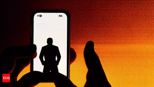 Fake social media account, nude video call: How man posing as woman on Facebook blackmailed and stripped Mumbai bizman
