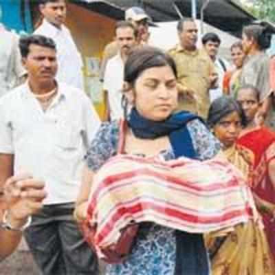Woman delivers baby in toilet of Pune bus stand