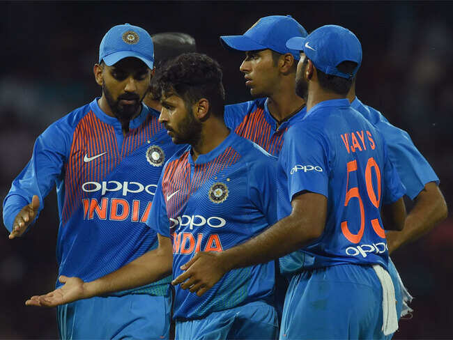 Nidahas Trophy: India chase final berth against upbeat Bangladesh
