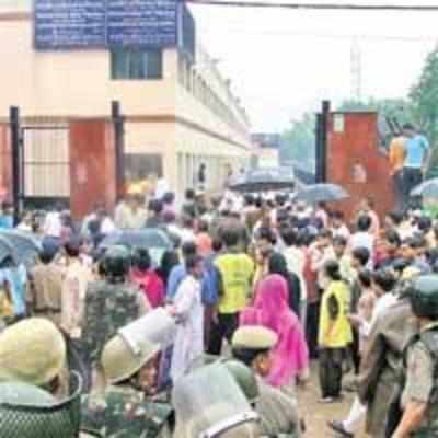 Stampede in Delhi school, five girls dead, 27 injured