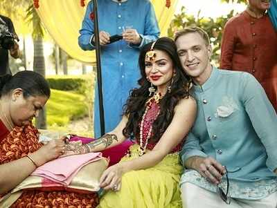 Photos: Aashka Goradia and Brent Goble's mehendi ceremony