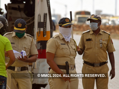 Mumbai: 20 cops in quarantine as criminal tests COVID-19 positive