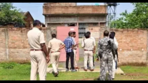 Illegal weapons factory unearthed in Sahibganj