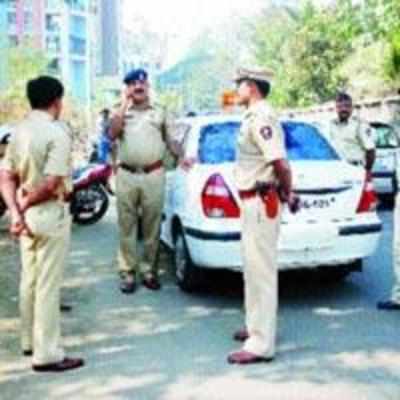 Cop fires round on 'stolen' car, nakabandi across city to trace it