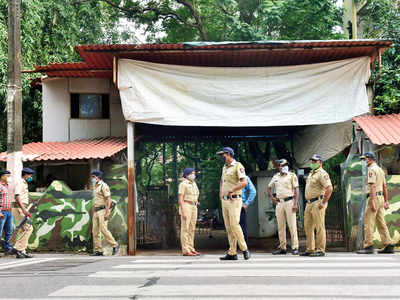 Security tightened at Matoshree after calls from ‘Dawood’s man’