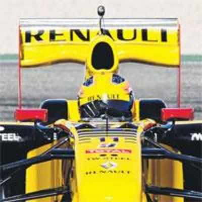 Renault turns to black and yellow