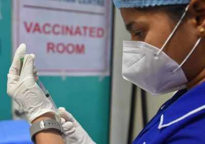 Panvel: COVID vaccination drive temporarily halted due to shortage of vaccine doses