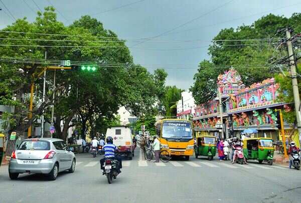 Bengaluru police launch automated traffic signal system to gauge vehicular density