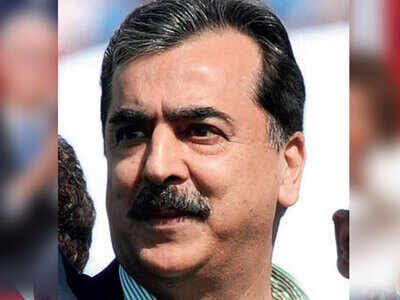 Gilani stopped from leaving Pak