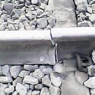 Alert commuter averts major railway mishap