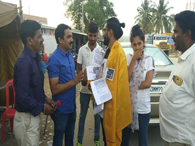 Photos: From babies being delivered to mock felicitations, here are snapshots from Karnataka Lok Sabha elections 2019