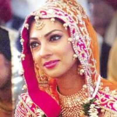 Yukta Mookhey accuses husband of abusing her