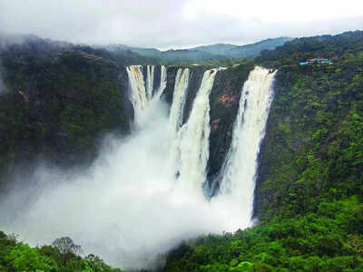 BM Trippin’ Tales: Water’s low, but spirit soars at Jog Falls