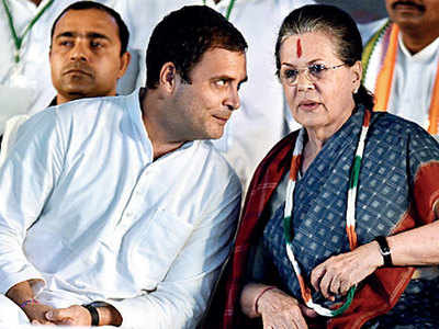 SC allows I-T to reopen tax files of Rahul, Sonia