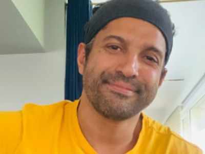 Farhan Akhtar's staff member Ramu passes away, says  'My childhood is peppered with memories of time spent in your care'