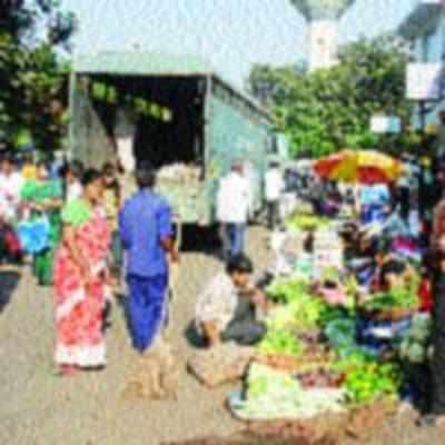 Vashi police close Vashi vegetable market following assault on youth by shopkeeper