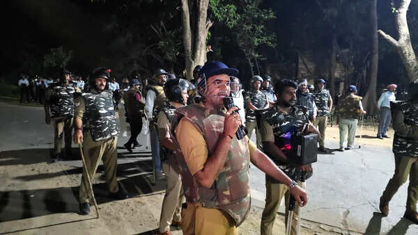 FIR against 5 BHU students after protest over drinking water shortage turns violent