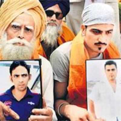 Kin of 17 Indian on death row want govt action